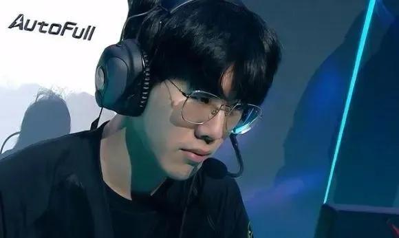 杯赛事的参 杯赛事的参